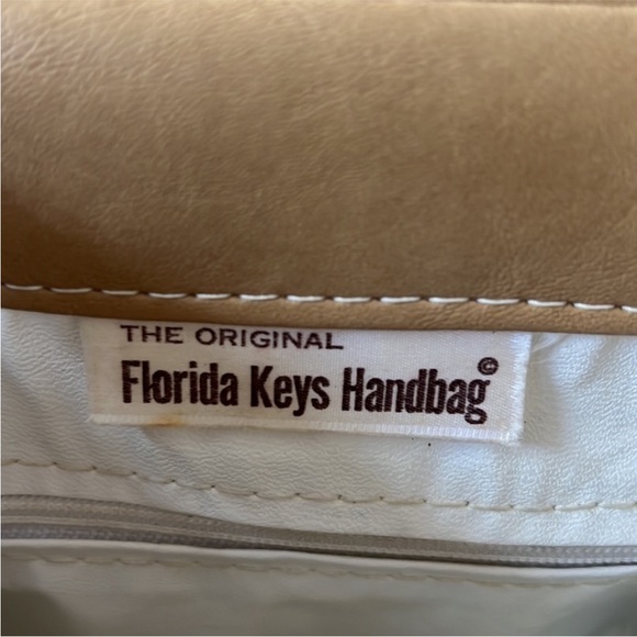 The Original Florida Keys Vintage Hand Painted‎ Lighthouse Scene Handbag Purse - Picture 8 of 12